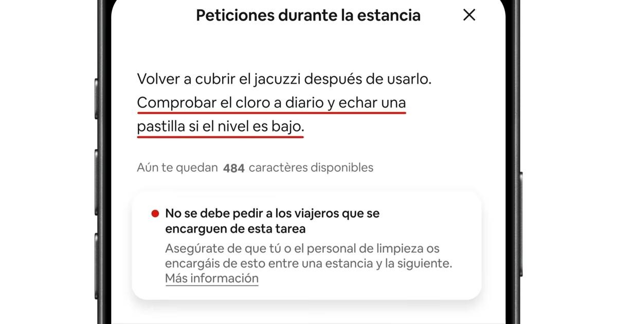 El editor de Airbnb subraya en rojo una petición y avisa de que no se debe pedir a los viajeros que se encarguen de esta tarea