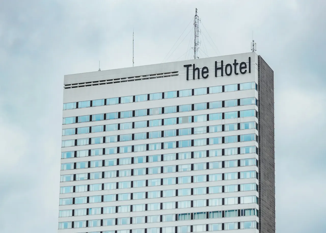 Hotel revenue management dashboard